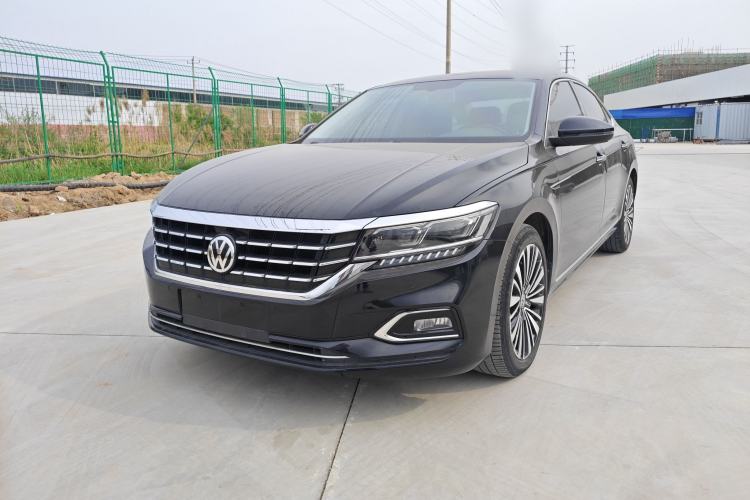 Used Volkswagen Passat 2019 330TSI Luxury Edition China VI Standard