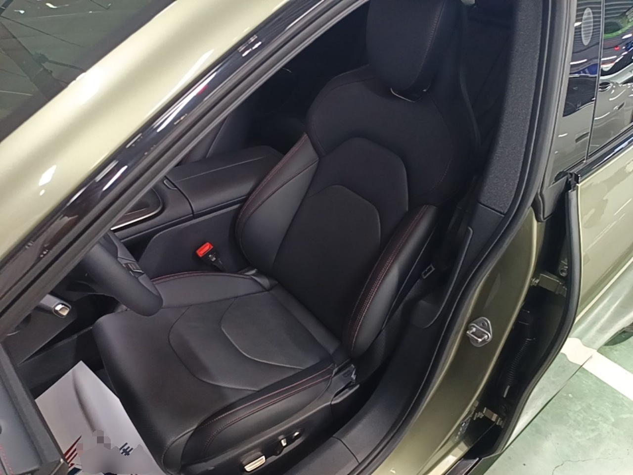 Xiaomi Auto SU7 2024 Rear-Drive Standard Founder Edition — снимка 19