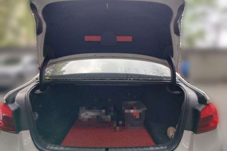 Used BMW 5 Series 2018 525Li M Sport Package Trunk