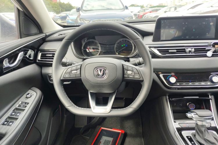 Used CHANGAN Ruicheng CC 2022 Blue Whale Edition 1.5T DCT Luxury Model Steering Wheel