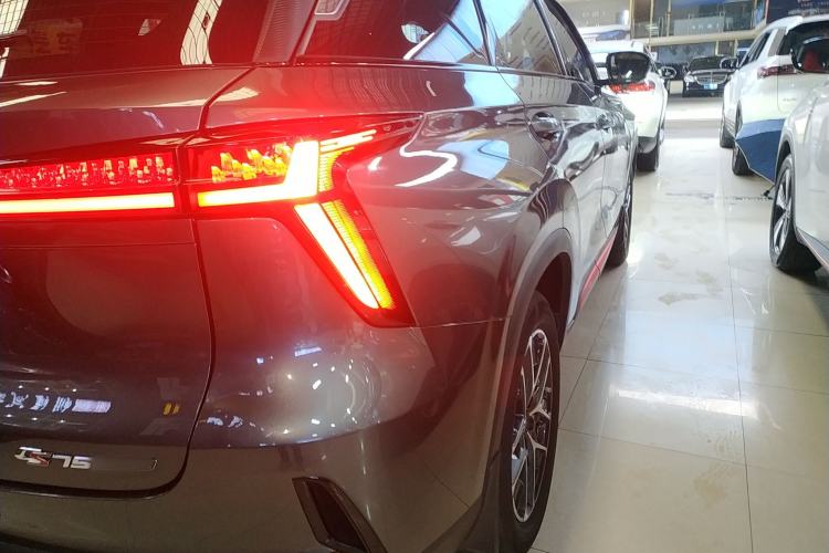 Used CHANGAN CS75 PLUS 2022 2nd Generation 1.5T Automatic Prestige Version
