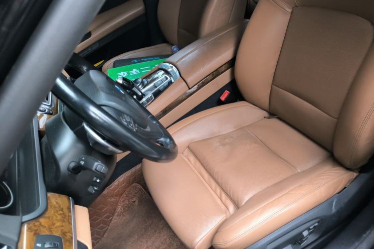 Used BMW 7 Series 2013 740Li Luxury Model Left Front Seat