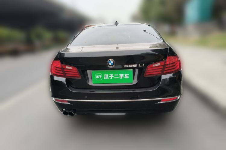 Used BMW 5 Series 2014 525Li Luxury Design Package
