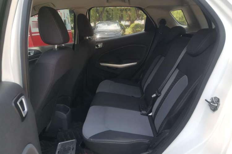 Used Ford EcoSport 2013 1.5L Automatic Fashion Model