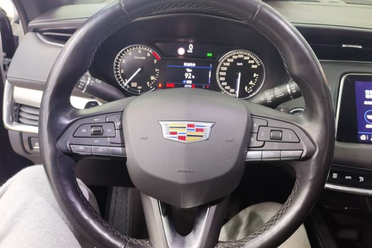 Used Cadillac XT4 2020 28T Two-Wheel-Drive Leading Version