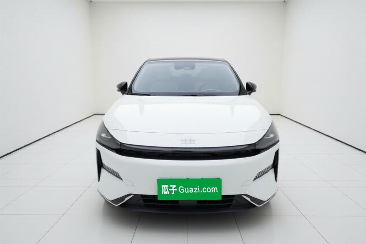 Used Geely Galaxy L6 2023 125km Starship
