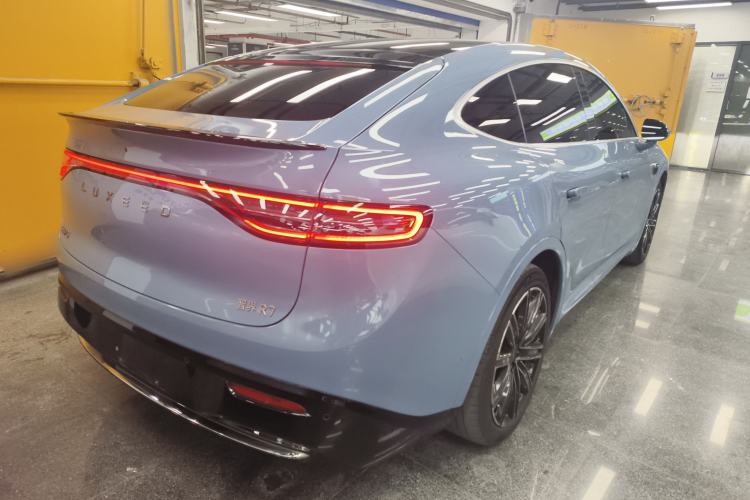 Used Hima Luxeed R7 2024 All-Electric 667 km Max