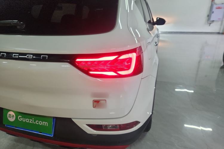 Used Dongfeng Fengon 580 2021 Revised Edition ☆ Star Version 1.5 TGDI Automatic Prestige Grade Right Rear Taillight