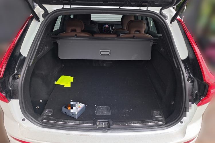 Used Volvo XC60 New Energy 2025 Plug-in Hybrid Long-Range All-Wheel Drive Smart & Luxurious Edition