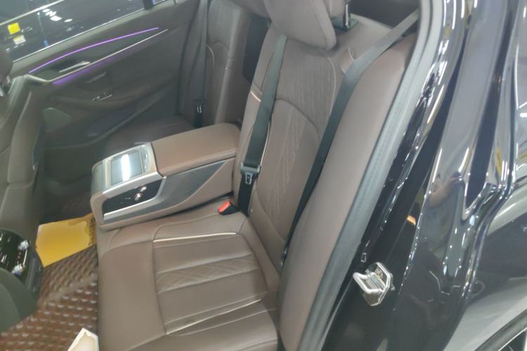 Used BMW 5 Series 2021 530Li Luxury Edition M Sport Package