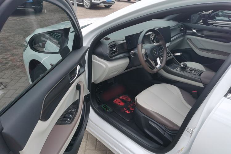 Used BYD Qin PLUS 2023 Champion Edition DM-i 55KM Leading Model