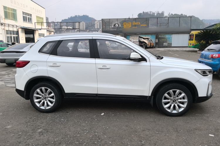 Used Bestune T33 2019 1.6L Manual Luxury Version China V