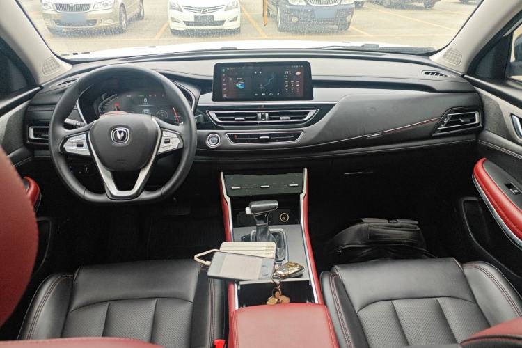 Used CHANGAN CS75 2022 Blue Whale Edition 1.5T DCT Prestige Model
