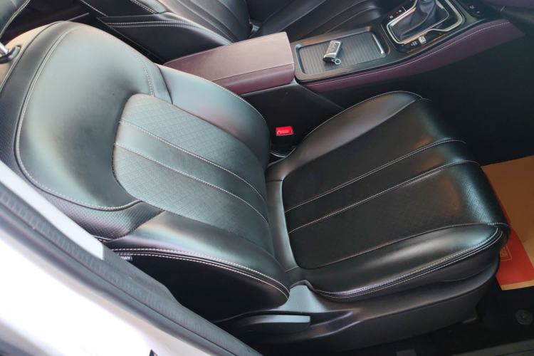 Used GAC Trumpchi M6 2021 PRO 270T DCT Luxury Edition Right Front Seat