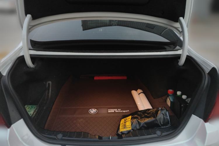 Used BMW 5 Series 2014 520Li Elegant Model