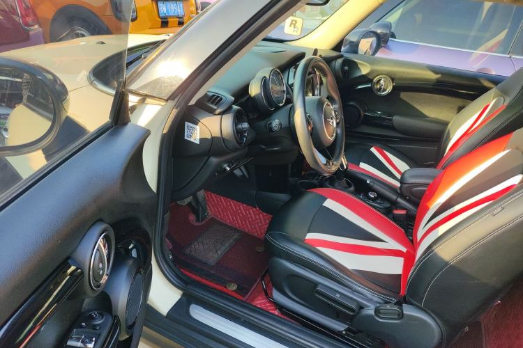 Used MINI MINI 2018 1.5T ONE PLUS
