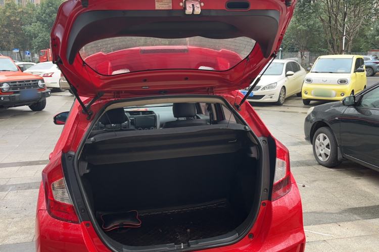 Used Honda Fit 2018 1.5L CVT Comfort Sunroof Version