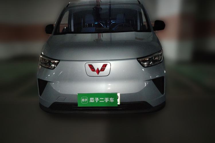 Used Wuling Yangguang 2025 Model 400km Bus Edition—Comfort Edition
