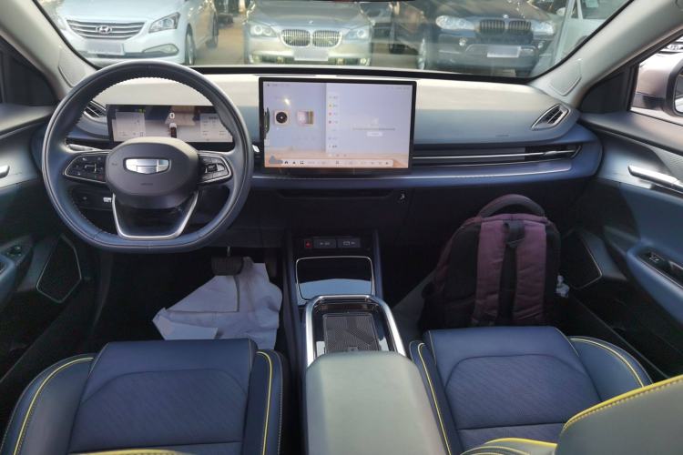 Used Geometry G6 2024 500KM Flagship Version
