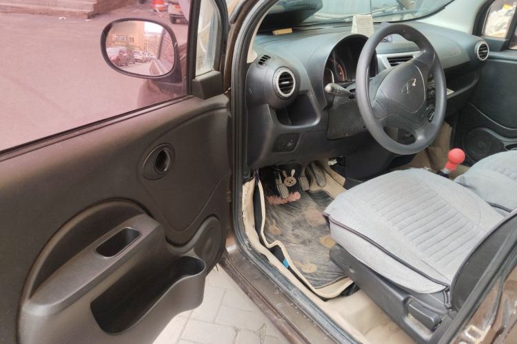 Used Chery QQ 2013 1.0L Manual Happy Edition
