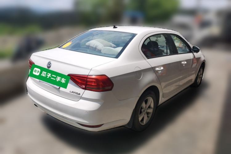 Used Volkswagen Lavida 2015 1.6L Automatic Fashion Edition Rear Right 45 Deg