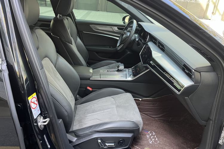 Used Audi A6L 2024 45 TFSI Prestige Dynamic Edition Right Front Seat