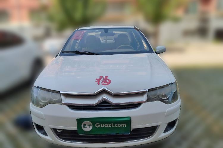 Used Citroen Elysee 2013 Sedan Classic 1.6L Manual Tech Edition
