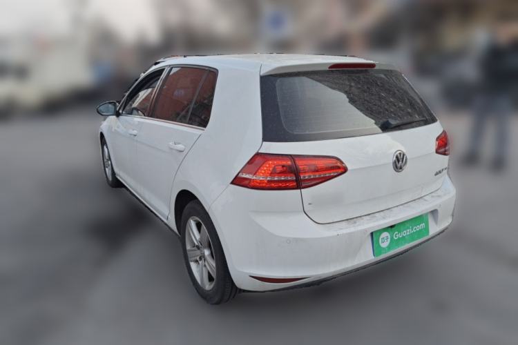 Used Volkswagen Golf 2015 1.4TSI Automatic Luxury Model
