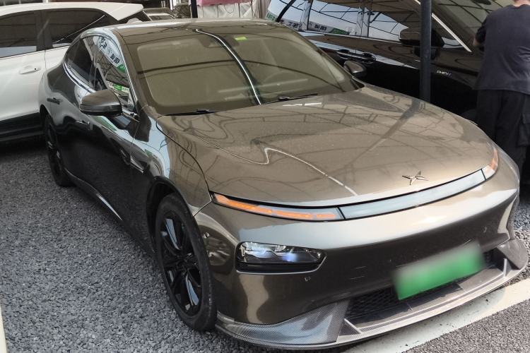 Used XPeng P7 2020 670N Front Right 45 Deg