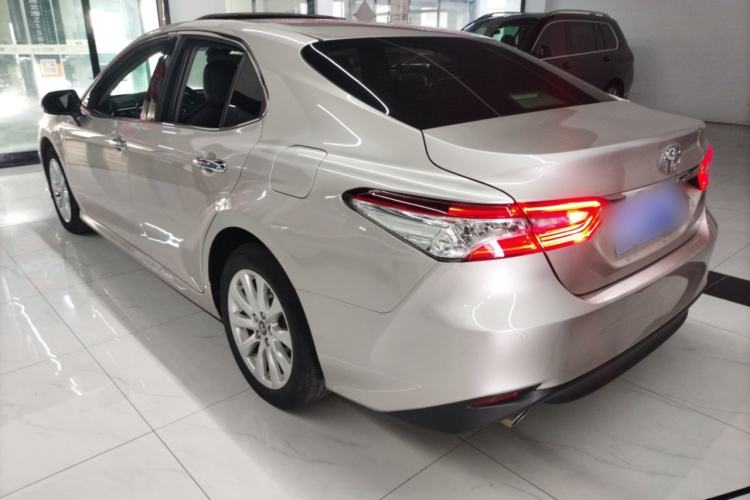 Used Toyota Camry 2019 2.0G Luxury Edition China VI Standard
