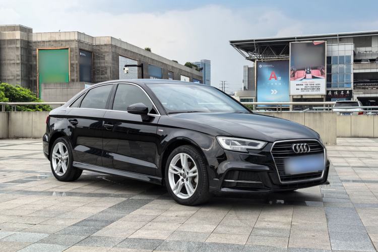 Used Audi A3 2019 Limousine 35 TFSI Fashion Edition China VI Emission Standard
