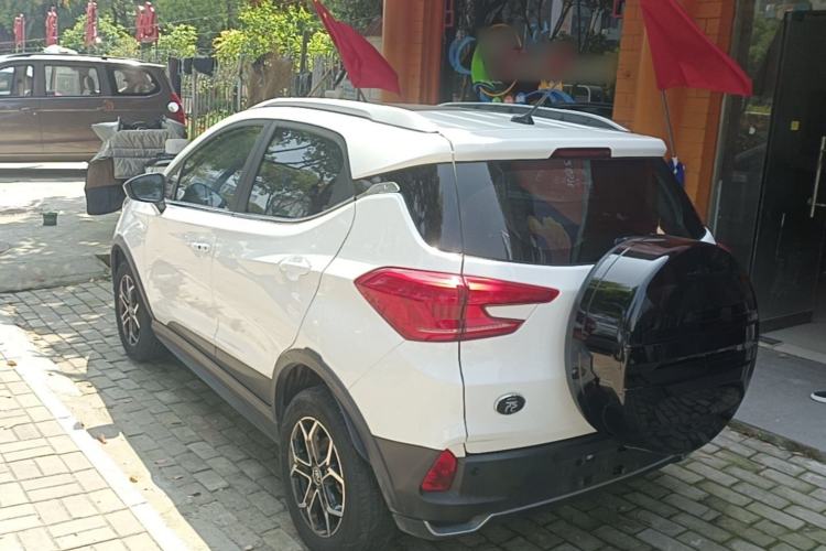 Used BYD Yuan Pro 2021 401 km Deluxe Version Rear Left 45 Deg