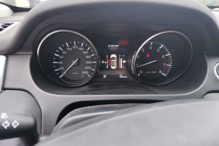 Used Land Rover Discovery Sport 2016 2.0T SE Instrument Cluster