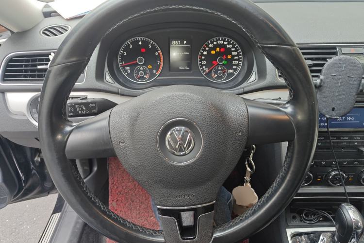 Used Volkswagen Passat 2014 1.8TSI DSG Luxury Edition
