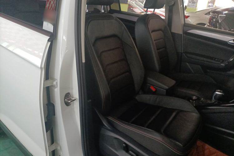 Used Volkswagen Tayron 2019 330TSI Four-Wheel Drive Luxury Version China V Standard
