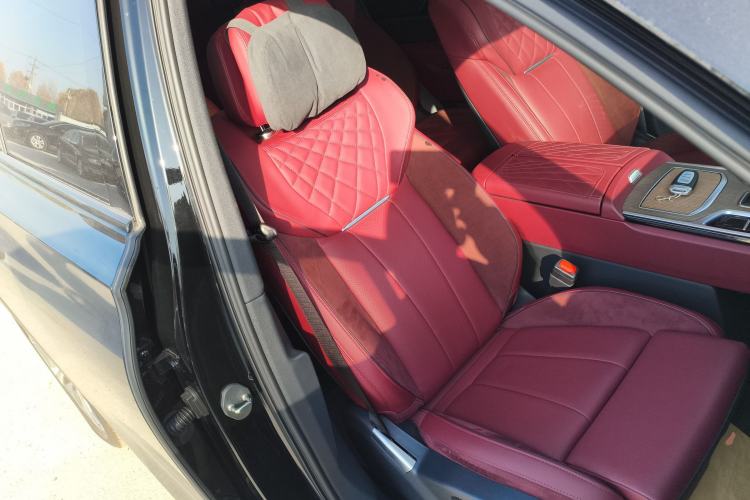 Used Hongqi E-HS9 2022 690 km Range Flagship Edition Six Seats