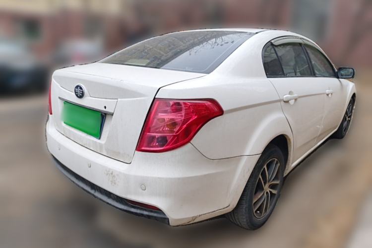 Used Bestune B50 2013 1.6L manual Comfort trim level Rear Right 45 Deg