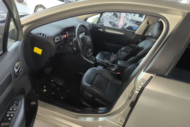 Used Citroen C4 Sega 2016 1.2THP Automatic Luxury Model Left Front Seat