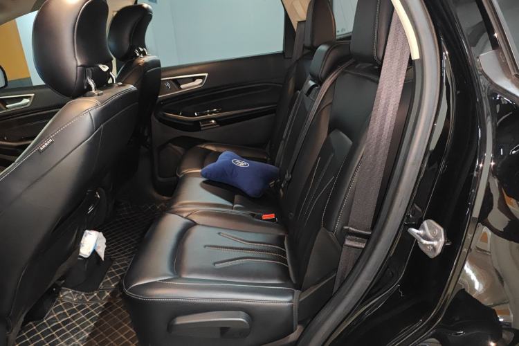 Used Ford Edge 2022 PLUS EcoBoost 245 Four-Wheel Drive Platinum Edition 7-Seater Left Rear Seat