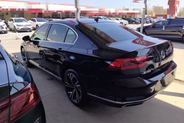 Used Volkswagen Magotan 2020 330TSI DSG Luxury Edition Rear Left 45 Deg