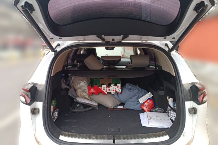 Used BYD Tang 2019 2.0T Automatic SmartConnect Luxury Version 5 Seats China VI Standard Trunk