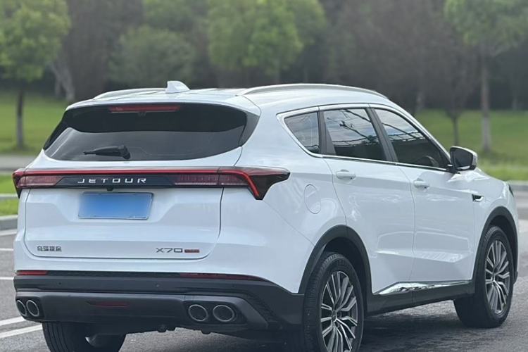 Used JETOUR X70 PLUS 2023 1.5T DCT Brave PLUS 5-Seater