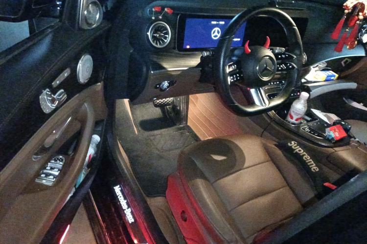 Used Mercedes-Benz E-Class New Energy 2022 Restyled E 350 e L Plug-in Hybrid Sports Sedan
