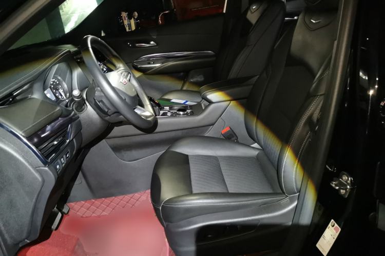 Used Cadillac XT4 2022 28T Two-Wheel Drive Fashion Edition Left Front Seat