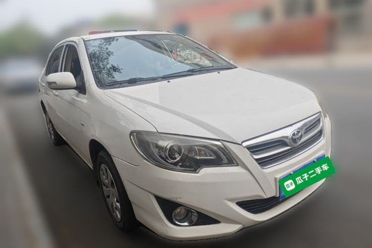 Used Toyota Corolla EX 2013 1.6L Manual Excellence Edition Front Right 45 Deg