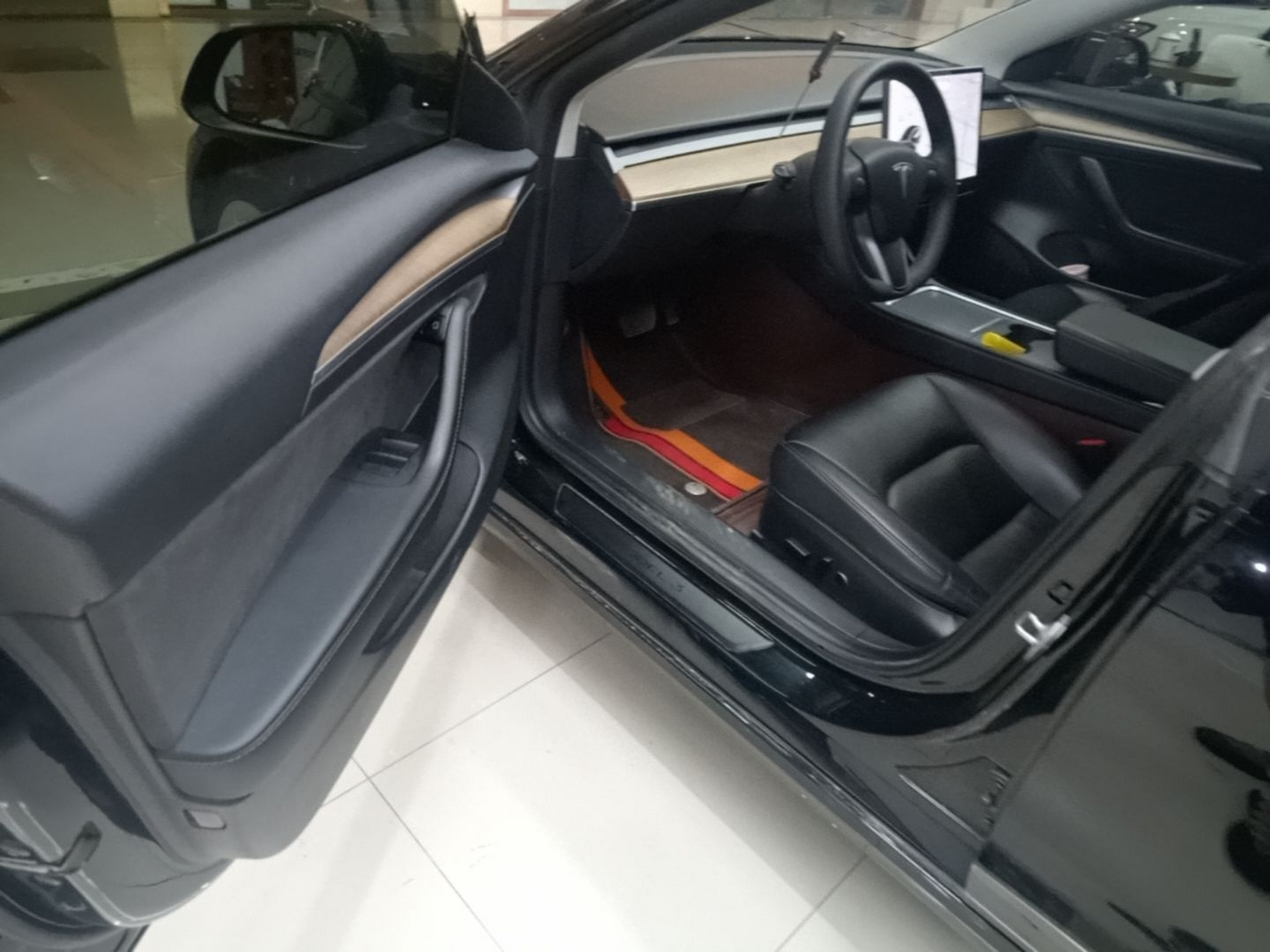 Interior delantero