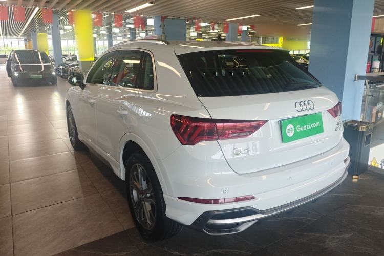 Used Audi Q3 2020 40 TFSI Fashion Dynamic Model