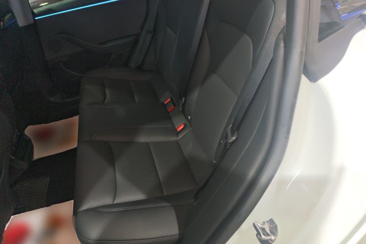 Used Tesla Model 3 2025 Rear-Wheel-Drive Version