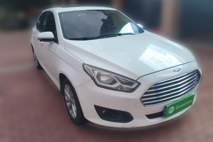 Used Ford Escort 2017 Happiness Edition 1.5L Automatic Fashion Version
