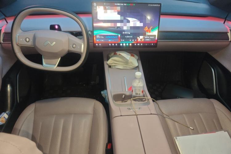 Used ONVO L60 2024 60 kWh Rear-Drive Version